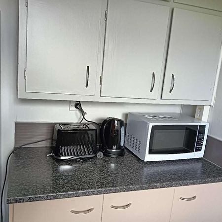 Three-Bedroom House A At 23 Mallard Drive, Selwyn Heights Rotorua Eksteriør bilde